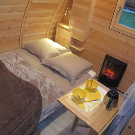 Holiday home La Pom De Pin Chennegy