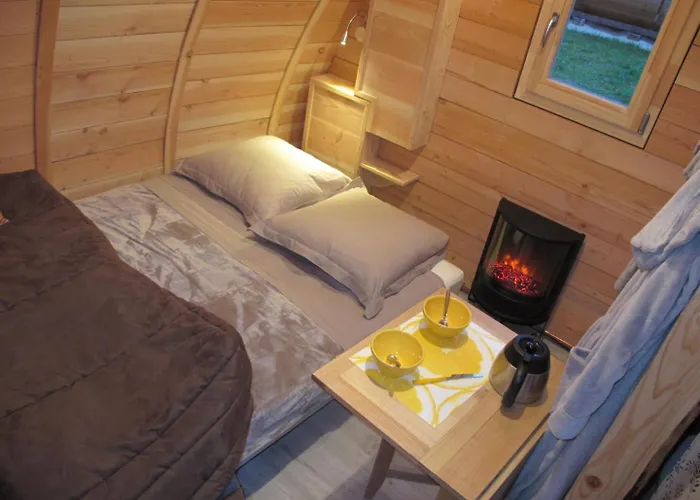 Holiday home La Pom De Pin Chennegy